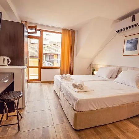 Guest house Elidis 3*